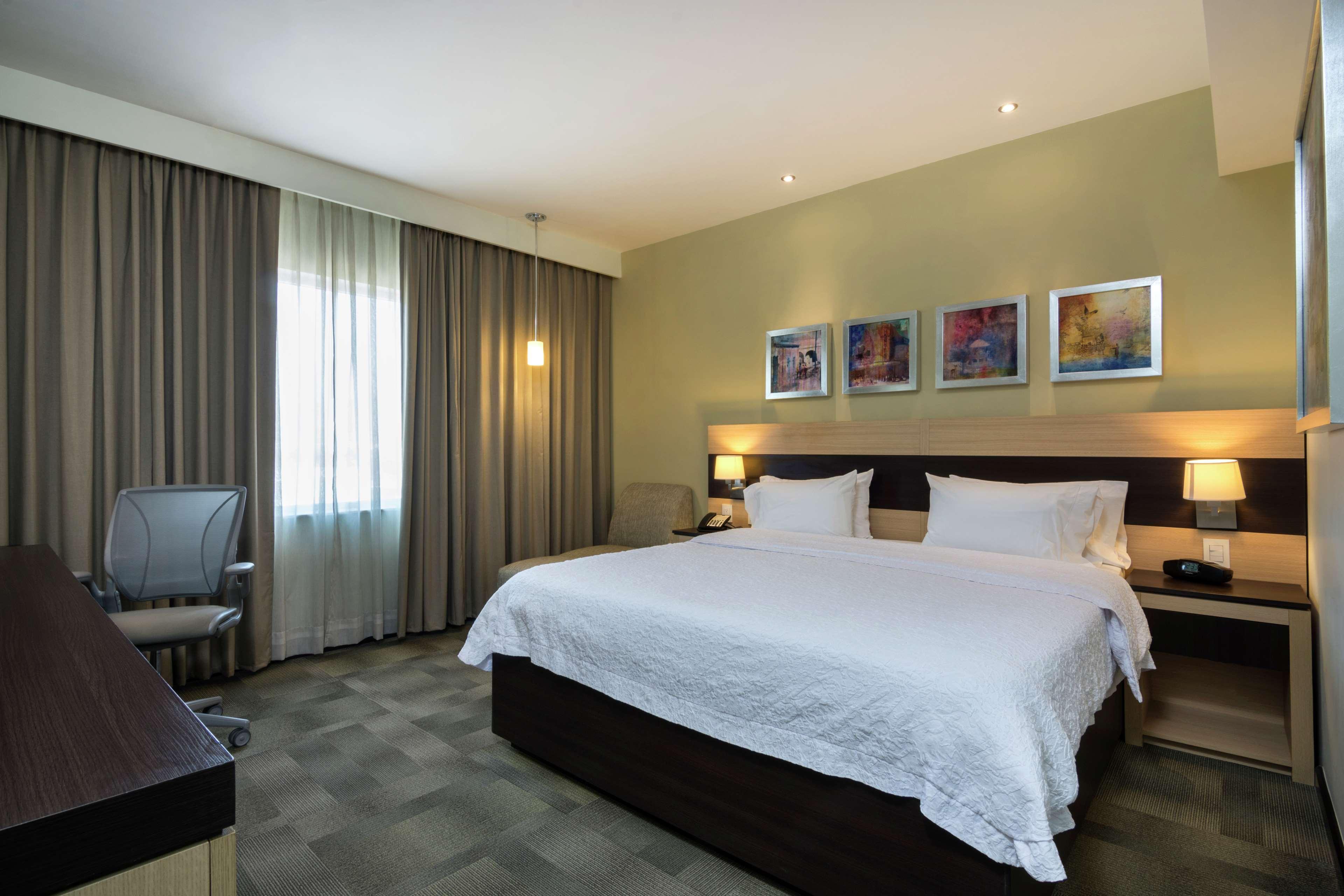Hampton Inn By Hilton Silao-Aeropuerto, Mexico Exteriér fotografie