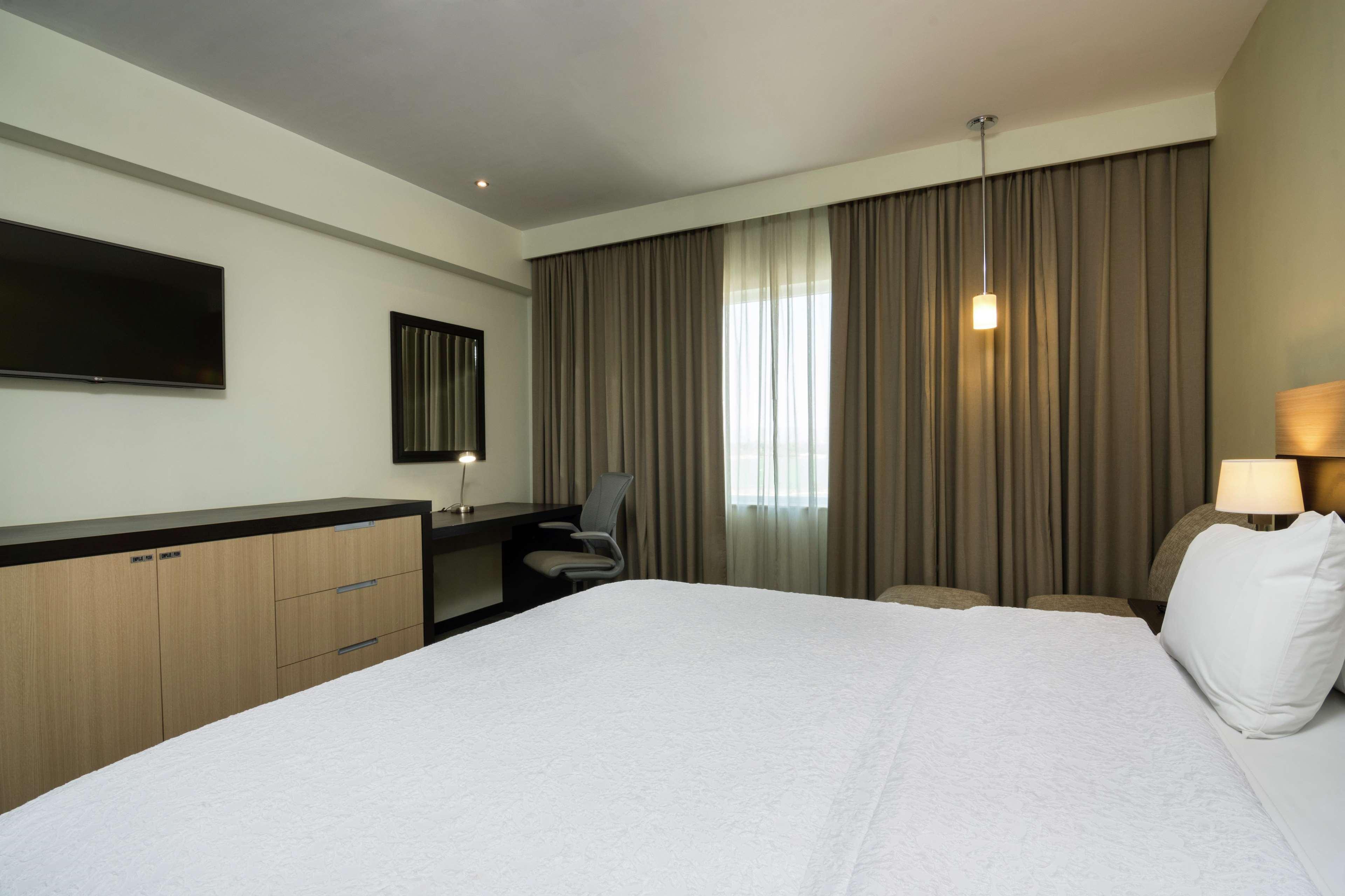 Hampton Inn By Hilton Silao-Aeropuerto, Mexico Exteriér fotografie